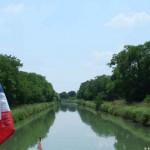 Kanal in den Hafen von Kembs