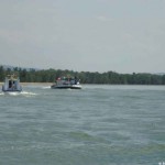 Polizeirazia auf dem Rhein