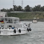 MS Sydney, MS Berta und MS Ginger vor der Schleuse Fessenheim